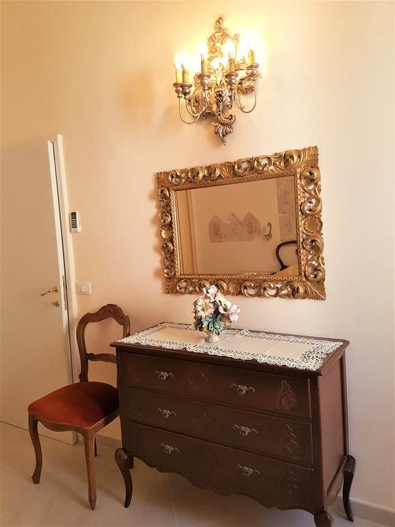 Historical Apartments By Seaside Viareggio Exterior foto